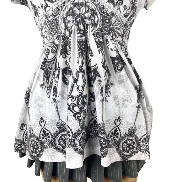 SOLD - Picture 4 of 8